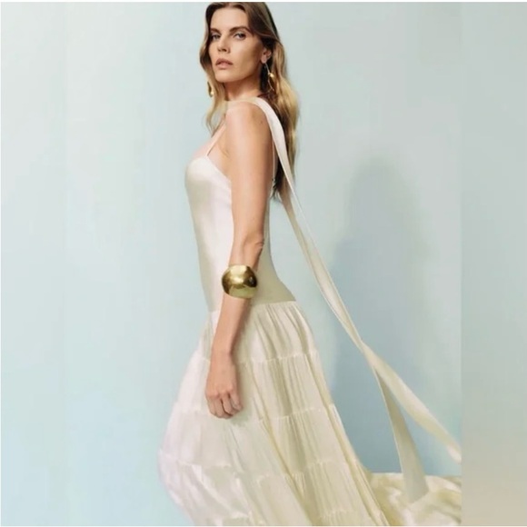 Reformation Agnes Dress with Scarf (Size 2) - Worn once - used, like new! - Picture 3 of 11